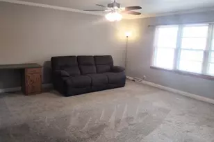 731 3rd Ave NE, Sleepy Eye, MN 56085 - Photo 29