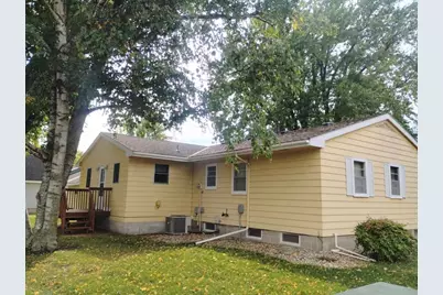 731 3rd Avenue NE, Sleepy Eye, MN 56085 - Photo 15