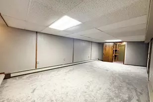 911 Radcliffe Ave, Altoona, WI 54720 - Photo 17