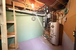 911 Radcliffe Ave, Altoona, WI 54720 - Photo 25