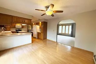 911 Radcliffe Ave, Altoona, WI 54720 - Photo 31