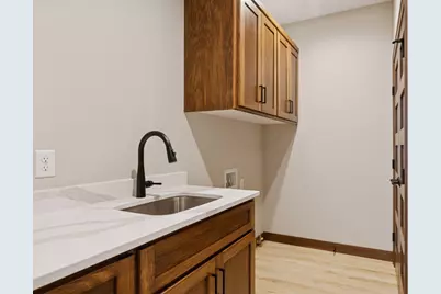 619 7th Avenue NE, Isanti, MN 55040 - Photo 23