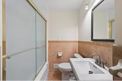 1946 Chatsworth Street N, Roseville, MN 55113 - Photo 23