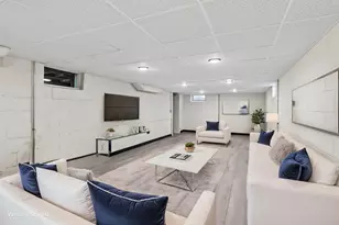 1946 Chatsworth Street North, Roseville, MN 55113 - Photo 45