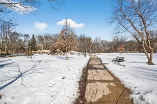 1946 Chatsworth Street North, Roseville, MN 55113 - Photo 3