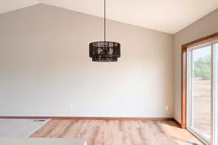 4658 9th St NE, Saint Cloud, MN 56304 - Photo 17