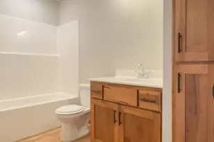 4658 9th St NE, Saint Cloud, MN 56304 - Photo 13