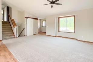 4658 9th St NE, Saint Cloud, MN 56304 - Photo 7