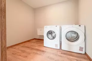 4658 9th St NE, Saint Cloud, MN 56304 - Photo 15