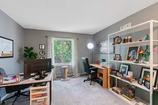 10311 Cedar Lake Rd, Hopkins, MN 55305 - Photo 21