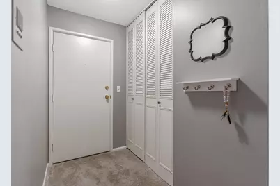 10311 Cedar Lake Road #304, Hopkins, MN 55305 - Photo 13