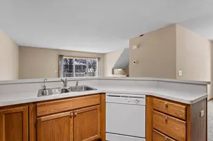 356 Gironde Ct, Woodbury, MN 55125 - Photo 15