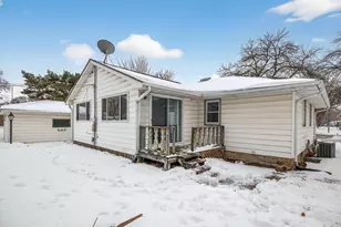 6706 Toledo Ave N, Brooklyn Center, MN 55429 - Photo 11