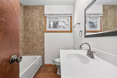 6706 Toledo Avenue N, Brooklyn Center, MN 55429 - Photo 5