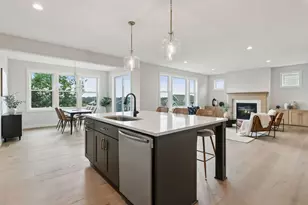 7310 Ambercrest Curv, Inver Grove Heights, MN 55077 - Photo 19