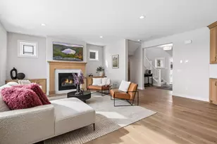 7310 Ambercrest Curv, Inver Grove Heights, MN 55077 - Photo 9