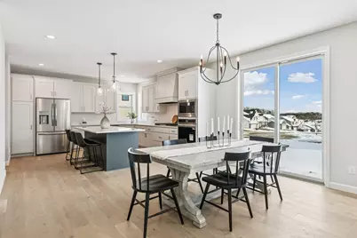 7334 Ambercrest Curve, Inver Grove Heights, MN 55077 - Photo 13