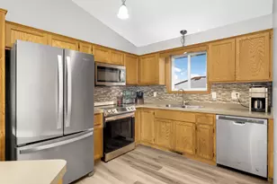 25578 Forest Blvd, Wyoming, MN 55092 - Photo 11