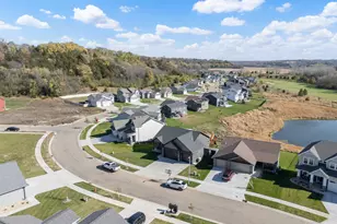 1962 Hadley Hills Dr NE, Rochester, MN 55906 - Photo 43