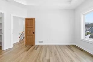 1962 Hadley Hills Dr NE, Rochester, MN 55906 - Photo 13