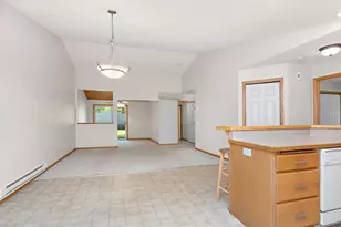 5651 Lambert Ave NE, Albertville, MN 55301 - Photo 7