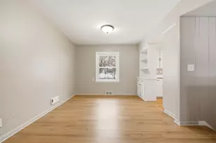 8524 Washburn Ave S, Bloomington, MN 55431 - Photo 13