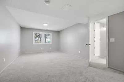 8524 Washburn Avenue S, Bloomington, MN 55431 - Photo 33