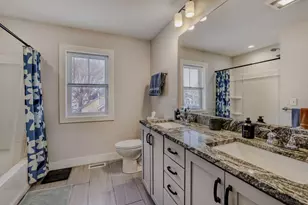 2534 James Ave N, Minneapolis, MN 55411 - Photo 21