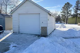 203 Center St S, Rothsay, MN 56579 - Photo 31