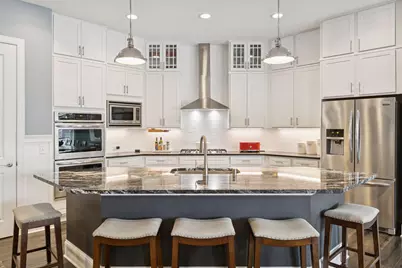 17818 77th Avenue N, Maple Grove, MN 55311 - Photo 3