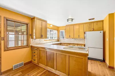 1027 Cedar Avenue, Albert Lea, MN 56007 - Photo 9