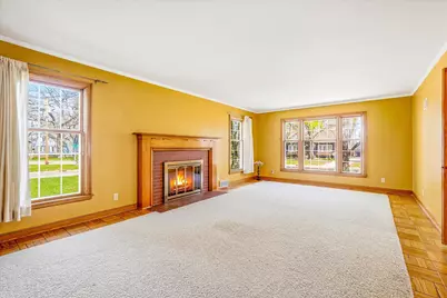 1027 Cedar Avenue, Albert Lea, MN 56007 - Photo 3
