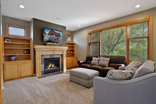 8069 Enclave Bay, Woodbury, MN 55125 - Photo 15