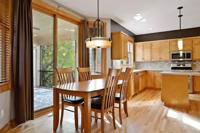 8069 Enclave Bay, Woodbury, MN 55125 - Photo 7