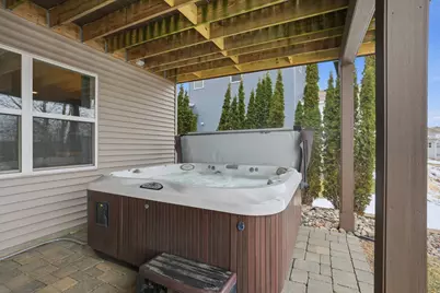 1535 Hemlock Way, Chanhassen, MN 55317 - Photo 35