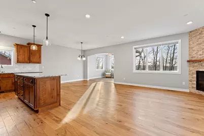 522 Panorama Circle NW, Rochester, MN 55901 - Photo 3