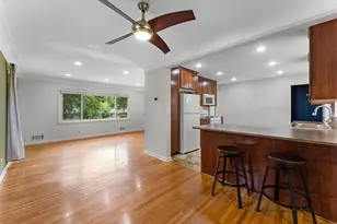 4324 Royce St NE, Columbia Heights, MN 55421 - Photo 9