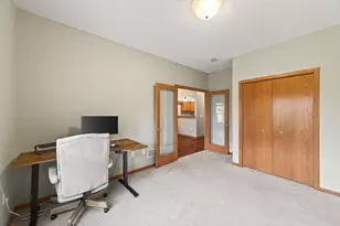 1099 Barclay St, Saint Paul, MN 55106 - Photo 21