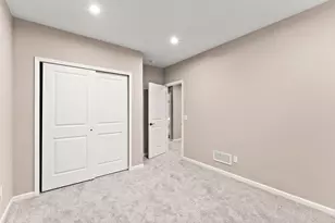 4311 Corn Silk Ln, Woodbury, MN 55129 - Photo 31