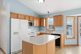 821 River Terrace, Prescott, WI 54021 - Photo 9