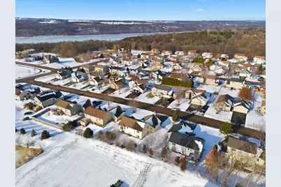 821 River Terrace, Prescott, WI 54021 - Photo 31