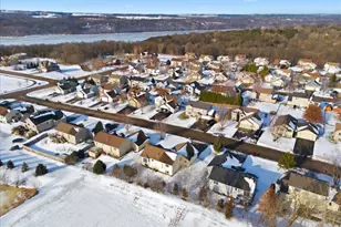 821 River Terrace, Prescott, WI 54021 - Photo 31