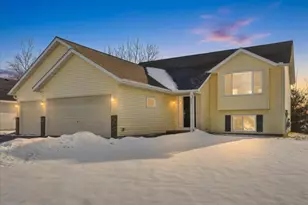 821 River Terrace, Prescott, WI 54021 - Photo 33