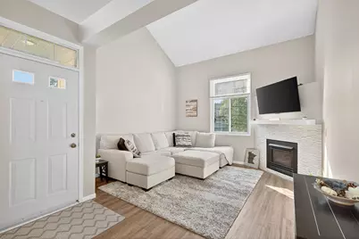 15511 Gateway Path #132, Apple Valley, MN 55124 - Photo 5