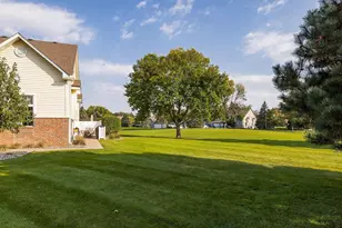 15511 Gateway Path, Apple Valley, MN 55124 - Photo 33