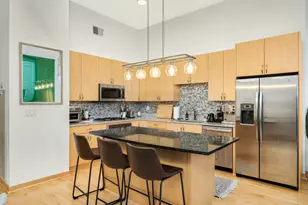 1240 S 2nd St, Minneapolis, MN 55415 - Photo 3