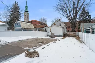 534 Thomas Ave, Saint Paul, MN 55103 - Photo 9