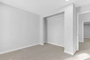 570 Woodhill Dr, Roseville, MN 55113 - Photo 39