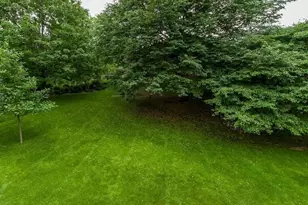 570 Woodhill Dr, Roseville, MN 55113 - Photo 49