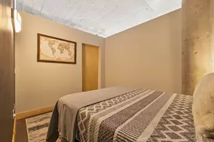 918 3rd St, Minneapolis, MN 55401 - Photo 13